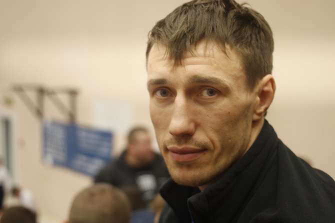АРТЕМ ДАМКОВСКИЙ: «У НАС ЕЩЕ МАЛО ОПЫТА В СФЕРЕ ММА»